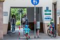 Blick auf das Porta Lingnorum in der Kärrnergasse 12. Passanten pinkeln immer wieder in den Durchgang, der von der Innenstadt an den Main führt.&nbsp;&nbsp;