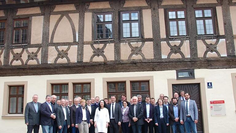 Die Arbeitsgemeinschaft Fränkischer Stadtbaumeister und Bauamtsleiter traf sich in Bad Kissingen. Foto: Friederike Grell - Die Arbeitsgemeinschaft Fränkischer Stadtbaumeister und Bauamtsleiter traf sich in Bad Kissingen. Foto: Friederike Grell Die Arbeitsgemeinschaft Fränkischer Stadtbaumeister und Bauamtsleiter traf sich in Bad Kissingen. Foto: Friederike Grell - Die Arbeitsgemeinschaft Fränkischer Stadtbaumeister und Bauamtsleiter traf sich in Bad Kissingen. Foto: Friederike Grell