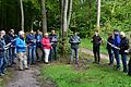 Einen kleinen Waldspaziergang unternahm der Gemeinderat Frammersbach. Besichtigt wurde unter anderem das an die Motorsportfreunde verpachtete Waldgebiet am Sauerberg.