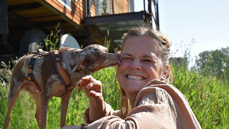 Karin Zeitz und Chino. Karin Zeitz und Chino.