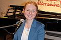 Vielversprechender Auftakt der 'Offenen Bühne' im Kloster Wechterswinkel: Maria Hesselbach aus Windshausen faszinierte mit ihrer Musik und ihrem Gesang das Publikum.