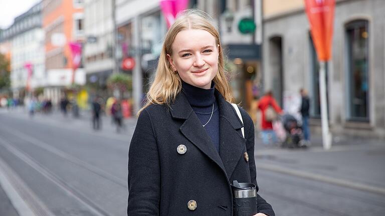 Constanze Dietz wohnt in einer WG in Würzburg. Dort sind sich alle einig, dass in diesem Winter Energie gespart werden muss. Ihre Heizung bleibt aktuell aus.