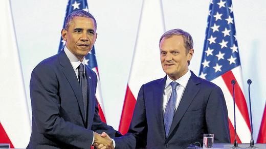 Auftakt zu einer mehrtägigen Europareise: Barack Obama (links) mit dem polnischen Ministerpräsidenten Donald Tusk bei einer Pressekonferenz in Warschau. Im Anschluss traf der US-Präsident mit seinem polnischen Amtskollegen Bronislaw Komorowski zusammen. Auftakt zu einer mehrtägigen Europareise: Barack Obama (links) mit dem polnischen Ministerpräsidenten Donald Tusk bei einer Pressekonferenz in Warschau. Im Anschluss traf der US-Präsident mit seinem polnischen Amtskollegen Bronislaw Komorowski zusammen.