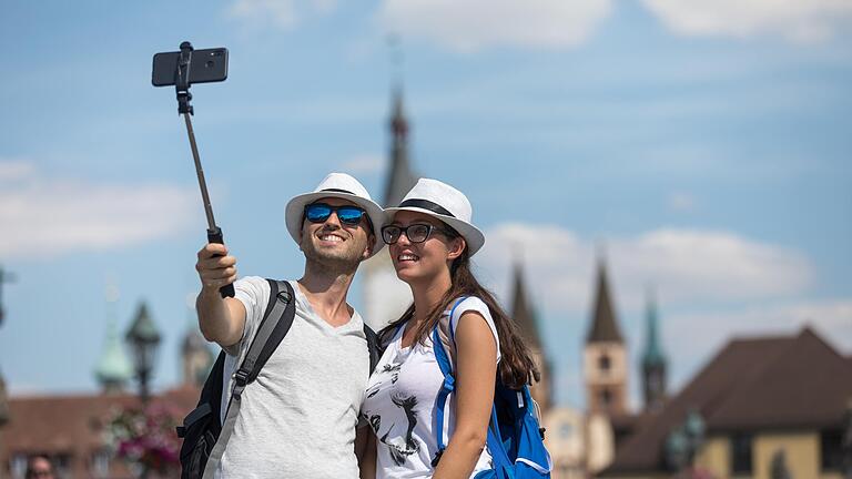 Instagram-Fotos können Orte berühmt machen und zahlreiche Touristen anlocken. Im Corona-Jahr spüren das auch ländliche Regionen wie Unterfranken.