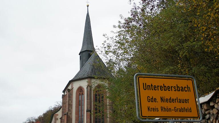 Die Türen der Kirche Mariä Verkündigung im Niederläurer Ortsteil Unterebersbach könnten bald geschlossen bleiben: Für die Kirchenverwaltungswahl am 24. November haben sich keine Kandidaten gefunden.