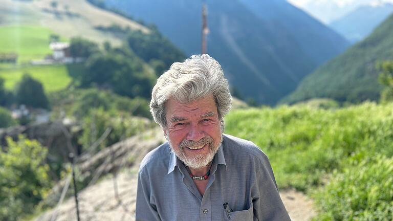 Reinhold Messner       -  Bergsteiger-Legende Messner amüsiert sich über Outdoor-Klamotten in Fußgängerzonen. (Archivbild)