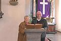 Maria Leibold und Bernhard Kretz sind nach 27 Jahren als Wortgottesdienstbeauftragte verabschiedet worden. In unzähligen Gottesdiensten hatten sie vom Ambo aus das Wort Gottes verkündet.       -  Maria Leibold und Bernhard Kretz sind nach 27 Jahren als Wortgottesdienstbeauftragte verabschiedet worden. In unzähligen Gottesdiensten hatten sie vom Ambo aus das Wort Gottes verkündet.