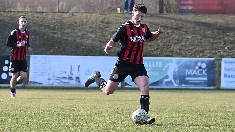Julius Reichert traf für den TSV Aubstadt II zum 1:0 im Spiel gegen die DJK Don Bosco Bamberg. Julius Reichert traf für den TSV Aubstadt II zum 1:0 im Spiel gegen die DJK Don Bosco Bamberg.