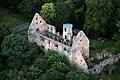 Durch die Ruine Schönrain kann man sich beim Tag des offenen Denkmals von der 'Hausherrin' führen lassen.