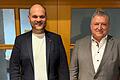 Bürgermeister Stefan Kießner und der nach 30 Jahren scheidende Ortsvorsitzende Dr. Michael Türk.