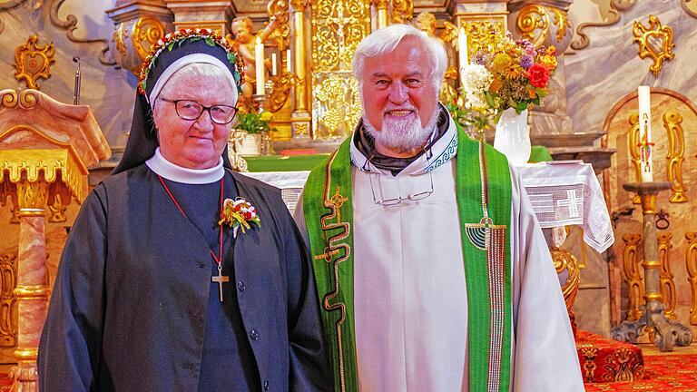 Elisabeth Hessdörfer und Richard Hessdörfer unterstützt sich bei ihrer täglichen Arbeit und ihrem ehrenamtlichen Engagement gegenseitig.