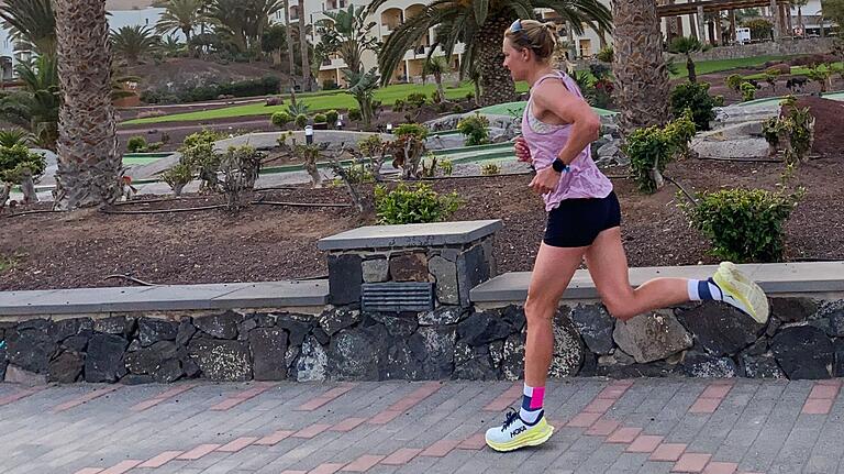 'Ich bin mit meinen Werten in allen drei Disziplinen zufrieden und auf einem guten Weg', sagt Carolin Lehrieder nach dem Trainingslager auf Fuerteventura. 'Ich bin mit meinen Werten in allen drei Disziplinen zufrieden und auf einem guten Weg', sagt Carolin Lehrieder nach dem Trainingslager auf Fuerteventura.