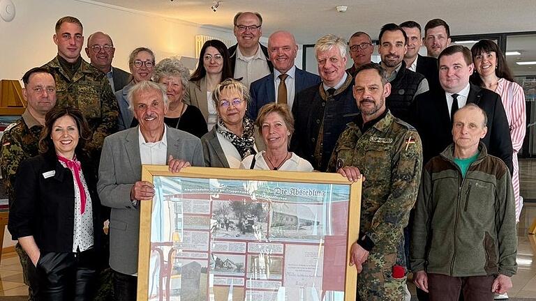 „Vergessenen Dörfer der Rhön“ heißt die aktuelle Ausstellung im Foyer des Landratsamtes Rhön-Grabfeld.&nbsp;