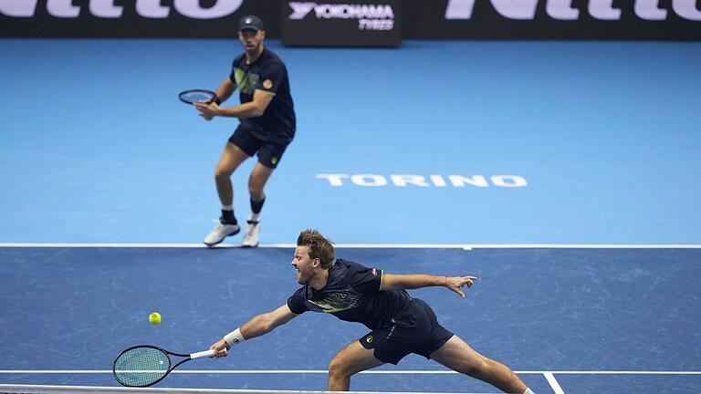 ATP-World Tour Finals in Turin       -  Tim Pütz (hinten) und Kevin Krawietz (vorn) treten nach den ATP Finals noch bei der Davis-Cup-Endrunde an.