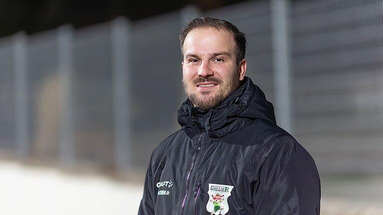 Der neue Trainer Robin Keiner verlor sein erstes Pflichtspiel mit dem TSV Großbardorf. Der neue Trainer Robin Keiner verlor sein erstes Pflichtspiel mit dem TSV Großbardorf.