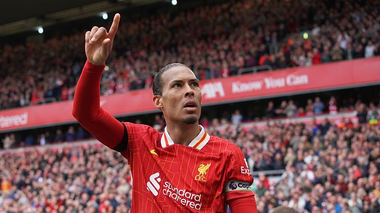 FC Liverpool - West Ham United - Virgil van Dijk sichert den Reds Big Points. FC Liverpool - West Ham United - Virgil van Dijk sichert den Reds Big Points.