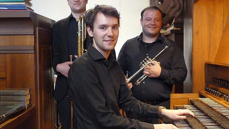 Musikalische Kostbarkeiten in St. Michael: Großen Applaus ernteten (von links) Alexander Daum (Posaune), Florian Glemser (Orgel) und Bernd Müller (Trompete) beim Kirchenkonzert.