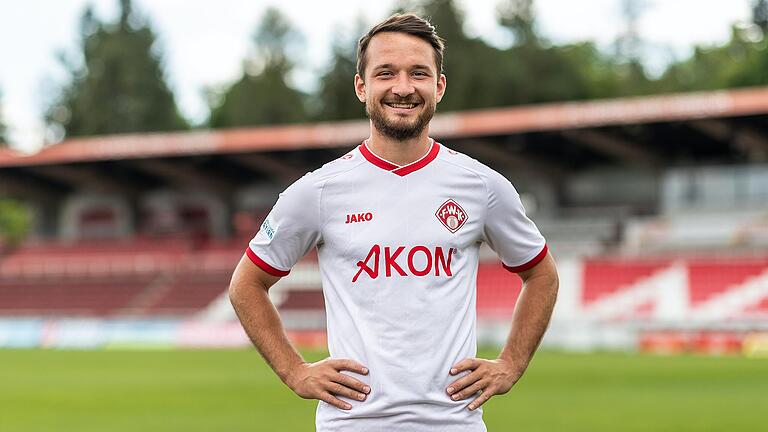 Peter Kurzweg von den Würzburger Kickers. Peter Kurzweg von den Würzburger Kickers.