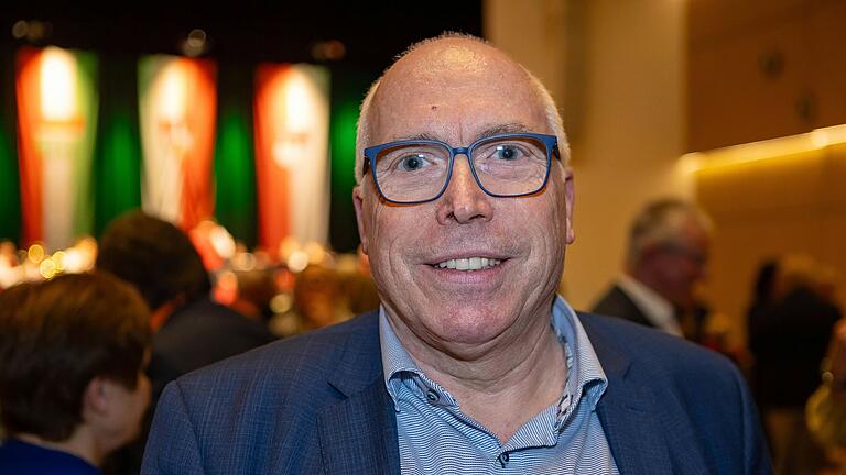 Georg Straub, Vorstandsvorsitzender der Sparkasse Bad Neustadt, musste nicht lange nachdenken, sondern antwortete ganz spontan. Georg Straub, Vorstandsvorsitzender der Sparkasse Bad Neustadt, musste nicht lange nachdenken, sondern antwortete ganz spontan.