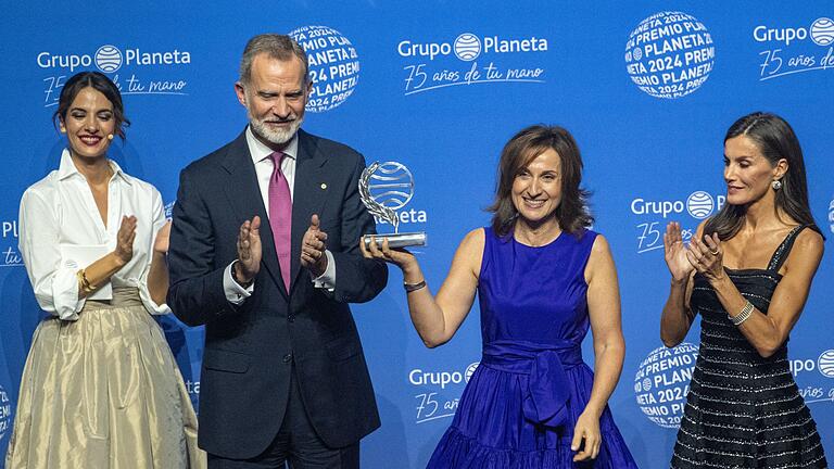 Verleihung des Planeta-Literaturpreises in Spanien       -  Die Auszeichnung wurde vom spanischen Königspaar überreicht. (Foto aktuell)