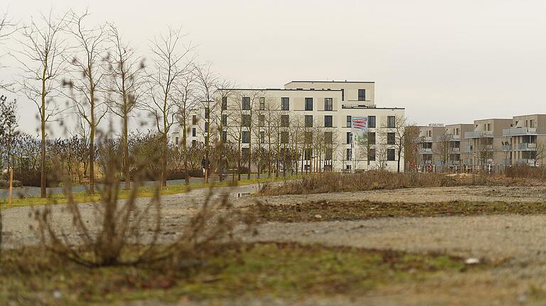 Blick auf die Baufläche für die neuen Wohnhäuser der Stadtbau am Belvedere.