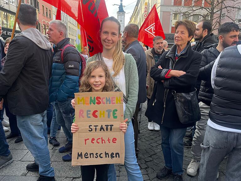 Maike Binder (37) und Felix (9) aus Würzburg