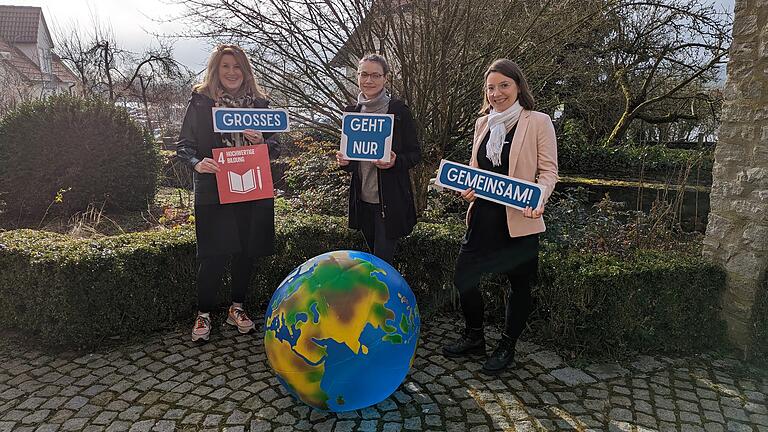 Schulrätin Susanne Vodde (von links), Petra Sommer, Leiterin des UBiZ und Katharina Eckstein von der Bildungsregion organisieren die Veranstaltung.