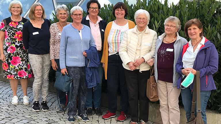 Die Ehrenamtlichen des Besuchsdienstkreises. Die Ehrenamtlichen des Besuchsdienstkreises.