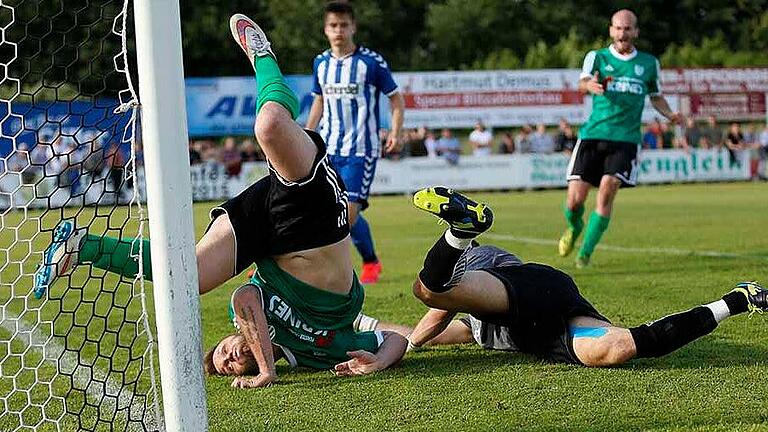 Absturz von der Verbands- auf die Bezirksebene: Nach 38 Jahren in Landes- und Bayernliga steigt der FC Sand zur Saison 2023/24 in die Bezirksliga ab.