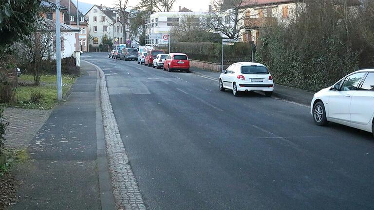 Die Kanäle unter der Fahrgasse sind marode. Für den erforderlichen Austausch der Leitungen wird die Verbindung zwischen Vorstadtstraße und Osttangente schon bald länger gesperrt sein.