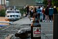 Abendliche Stimmung am Mainkai ist bei den Würzburgern im Sommer beliebt. Bier oder Wein gehört für viele dazu. Ein neues Konzept sieht dort nun ein nächtliches Alkoholverbot vor.