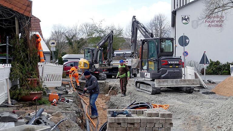 Zwischen Grabenstraße und Cancaleplatz wurden die Glasfaserleitungen verlegt. Einzelne Teile der Stadt sollen aber vorläufig ohne schnelles Internet bleiben.