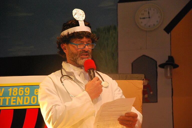 Martin Trageser als Allgemeinmediziner Manfred Laub Martin Trageser als Allgemeinmediziner Manfred Laub