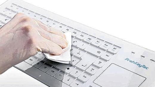 Die Zukunft ist gläsern: die Tastatur „HospiTouch“ von PrehKeyTec. Die Zukunft ist gläsern: die Tastatur „HospiTouch“ von PrehKeyTec.