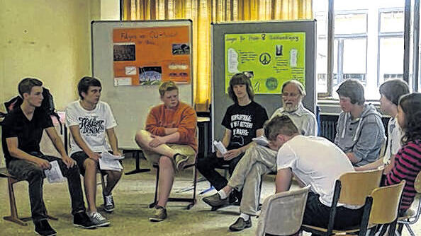Diskussionsrunde bei den Studientagen. Diskussionsrunde bei den Studientagen.
