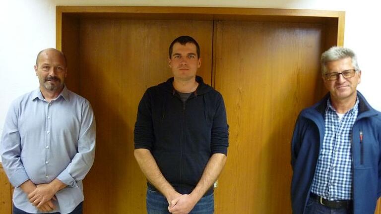 Die neue, engere Vorstandschaft des Musikvereins Eyershausen (v. links) Marco Wirsing (stellv. Vorsitzender), Vorsitzender Johannes Katzenberger und&nbsp; Schatzmeister Franz-Josef Hemmerich.