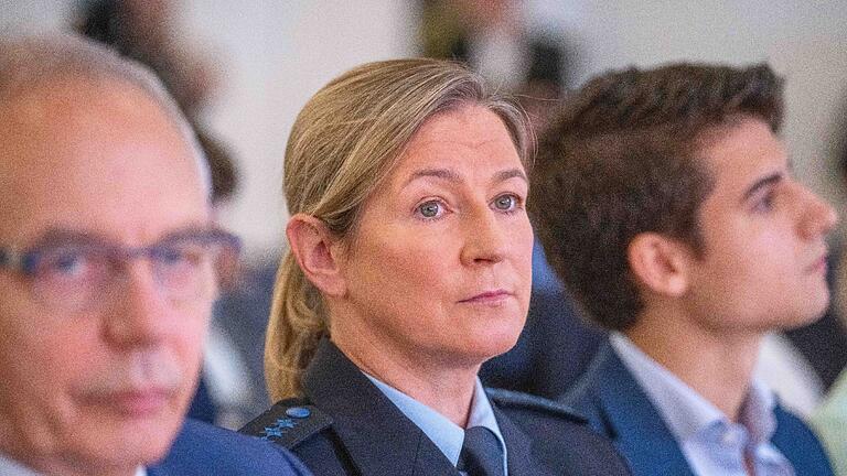 Claudia Pechstein.jpeg       -  Sportlerin Claudia Pechstein war am Samstag beim CDU-Konvent in Polizeiuniform aufgetreten. Daran gibt es scharfe Kritik.