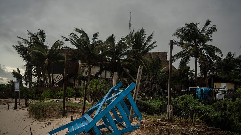 Hurrikan &bdquo;Beryl&rdquo; - Mexiko       -  Trotz starker Winde fielen die Schäden auf der Halbinsel Yucatán weniger schlimm aus als befürchtet.