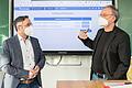 Kooperation mit Würzburg: Gerbrunns Schulleiter Thomas Schulz und Gerbrunns Bürgermeister Stefan Wolfshörndl hoffen, dass die leeren Schulräume bald mit Schülern aus Würzburg gefüllt sein werden.&nbsp;