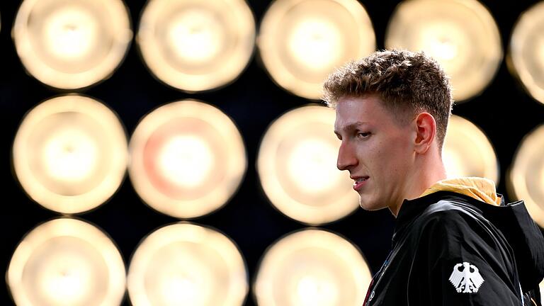 Paris 2024 - Pressekonferenz Team Deutschland - Lukas Märtens wurde im deutschen Haus gefeiert. Paris 2024 - Pressekonferenz Team Deutschland - Lukas Märtens wurde im deutschen Haus gefeiert.