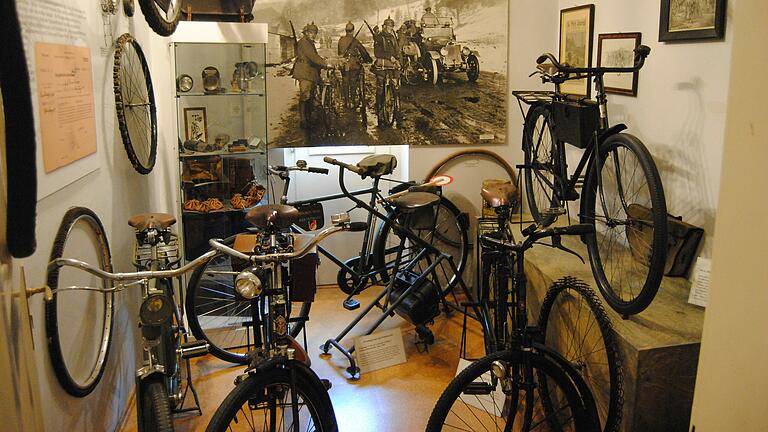 Das Deutsche Fahrradmuseum in Bad Brückenau bietet für Groß und Klein einen umfassenden Einblick in die Entwicklungsgeschichte des Fahrrads.