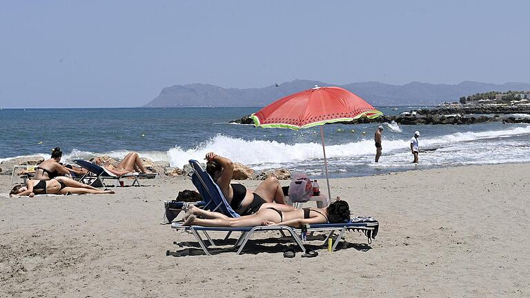 kreta strände urlaub.jpeg       -  Sonne, Sand und Meer: Auf Kreta gibt es diesen Urlaubsdreiklang auch im Oktober.