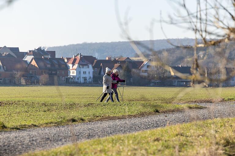 Flott unterwegs: Der Rundwanderweg 'Ins Werntal' ist 5,6 Kilometer lang.