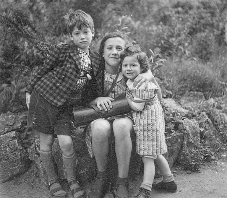 Michael, Hannah und Elisabeth Weinberger, ca. 1939.