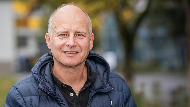 Jan Kirchhof (54) aus Bad Kissingen freut sich darüber, dass das St. Josef weiterhin geöffnet bleibt.