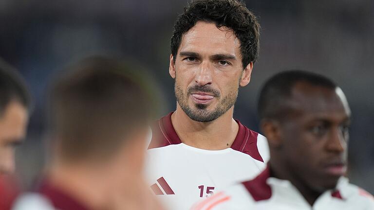 Mats Hummels       -  Mats Hummels (M) bekommt unter dem neuen Roma-Trainer eine neue Chance.