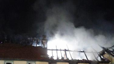 Mehrfamilienhaus-Brand       -  Großbrand in der ehemaligen Brauerei Schwind in Hafenlohr