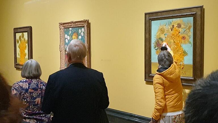 Neuer Suppenangriff auf van-Gogh-Gemälde in London       -  Diesmal wurden gleich zwei Bilder attackiert.