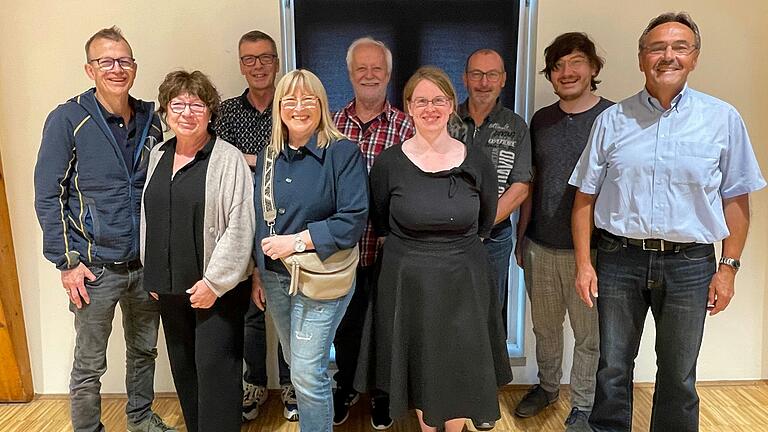 &nbsp;Auf dem Foto von links Willy Marquardt, Christiane Marquardt, Rainer Beckert, Sigrid Beckert, Peter Hohenhaus, Melanie Götz, Horst Burger, Alexander Uhl, Reinhold Scheuring. Es fehlt: Katharina Marquardt.