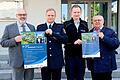 Sie freuen sich auf das Oerlenbacher Gespräch am 22. Mai: Bürgermeister  Franz Kuhn, Polizeidirektor Ralf Wiegand (Chef der Bundespolizei  Oerlenbach), Oberkommissar Nico Rogge (Sachbearbeiter  Öffentlichkeitsarbeit) und Altbürgermeister Siegfried Erhard.  Dieter Britz       -  Sie freuen sich auf das Oerlenbacher Gespräch am 22. Mai: Bürgermeister  Franz Kuhn, Polizeidirektor Ralf Wiegand (Chef der Bundespolizei  Oerlenbach), Oberkommissar Nico Rogge (Sachbearbeiter  Öffentlichkeitsarbeit) und Altbürgermeister Siegfried Erhard.  Dieter Britz